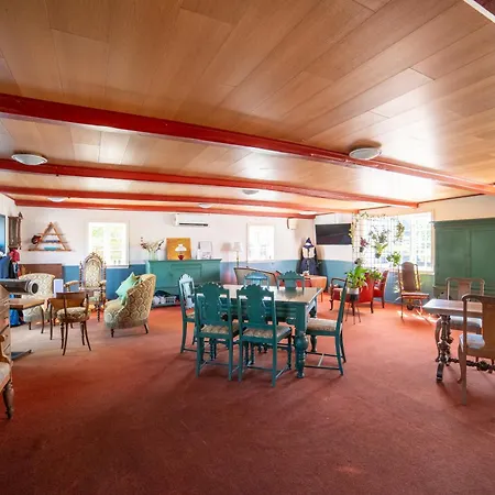 Mando Ξενοδοχείο