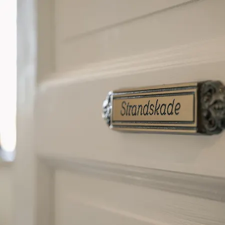 Ξενοδοχείο Mando *