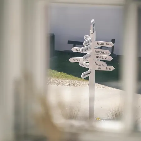 Mando Ξενοδοχείο